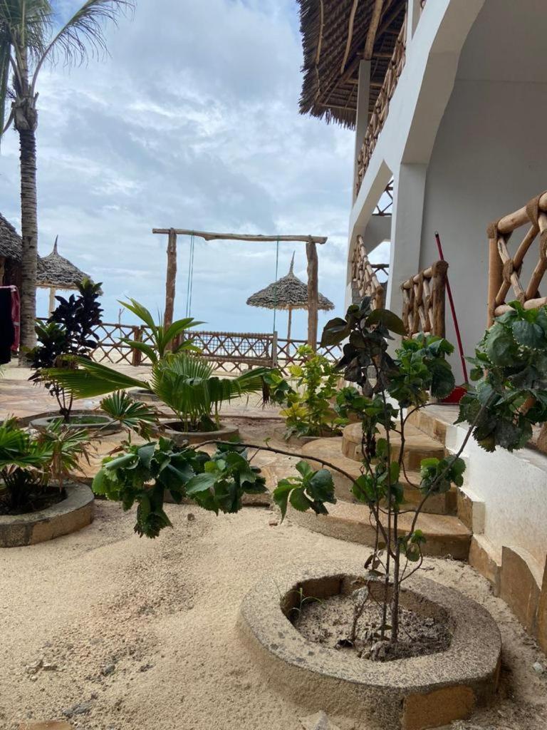 Bed and Breakfast Waka Waka Pwani Mchangani Exterior foto